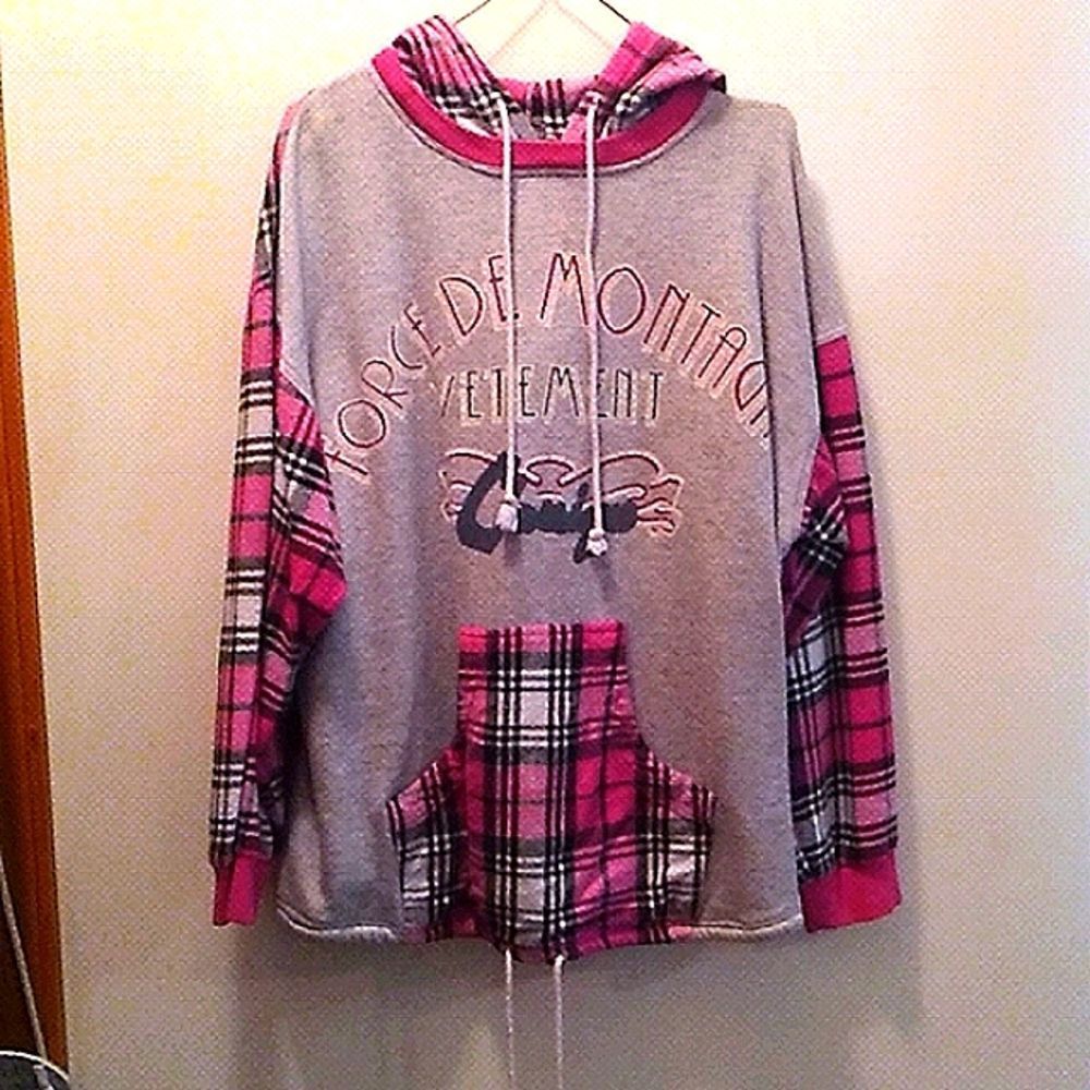 Retro Red Rover small medium 100% cotton long sleeve hoodie